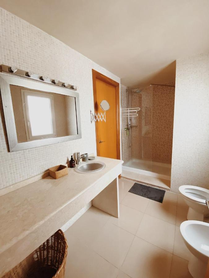 Cool Loft In The Old Town With Rooftop Terrace And Fireplace Tarifa Eksteriør bilde