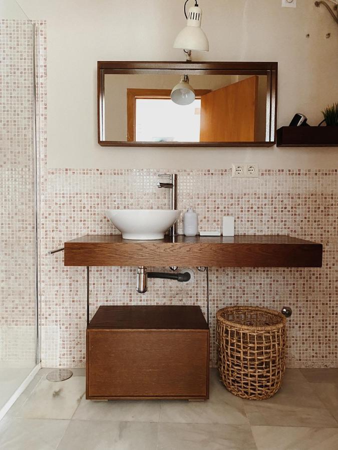 Cool Loft In The Old Town With Rooftop Terrace And Fireplace Tarifa Eksteriør bilde